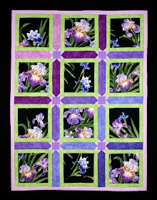 Quilt Inspiration: Free pattern day! Big Print quilts (part 2) Big Print Quilts, Lattice Quilt, Panel Quilt Patterns, Fabric Panel Quilts, Floral Fabrics, Quilt Square Patterns, Flower Quilts, Country Quilts, Quilt Border