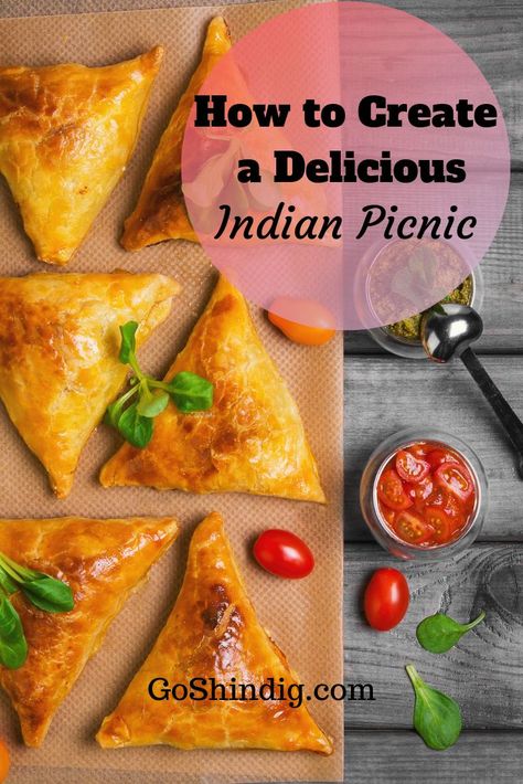 Indian Finger Food, Indian Picnic, Picnic Finger Foods, Bread Dips, Vegetarian Picnic, Indian Night, Picnic Date Food, Summer Picnic Food, Mediterranean Recipes Healthy