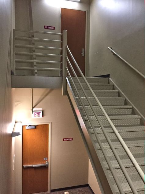 Stairwell Apartment Building, Liminal Stairs, Stairwell Aesthetic, Apartment Complex Aesthetic, Apartment Stairwell, Apartment Empty, Apartment Staircase, Dior Office, Apartment Stairs