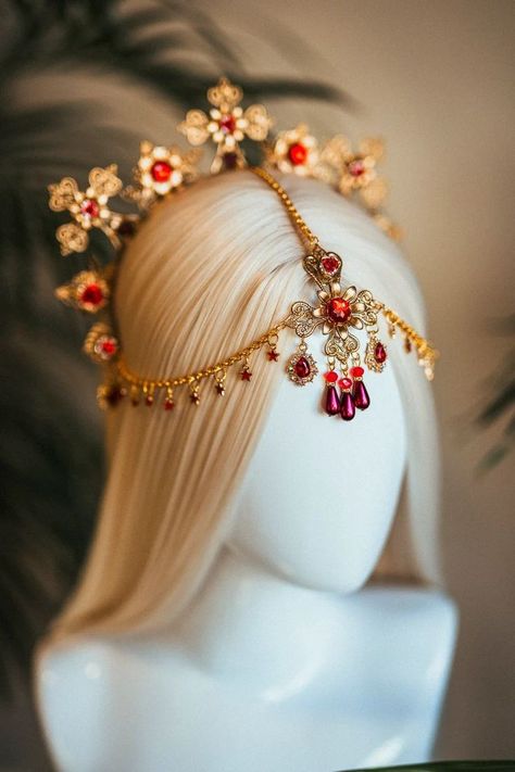 Asian Hair Pin, Sun Crown, Goddess Wedding Dress, Jewelled Headpiece, Quinceanera Jewelry, Fantasy Crown, Halo Headpiece, Crown Halo, Crown Aesthetic