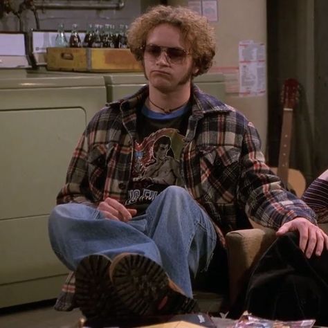 That 70s Show Outfits, That 70s Show Aesthetic, 70s Show Outfits, Hyde That 70s Show, Steven Hyde, Eric Forman, Groovy Fashion, 70 Show, 70s Show