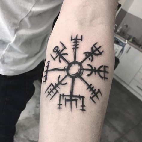 Viking Compass Tattoo, Nordic Compass, Money Tattoo, Tattoo Pictures, Bone Tattoos, Celtic Tattoo, Tattoo Now, Indian Tattoo, Tattoo Portfolio