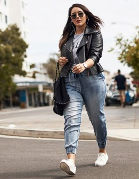 Plus-koon Muoti, Plus Size Athleisure, Curvy Casual Outfits, Outfits Gorditas, Look Plus Size, Plus Size Jumpsuit, Curvy Girl Outfits, Curvy Outfits, Look Plus