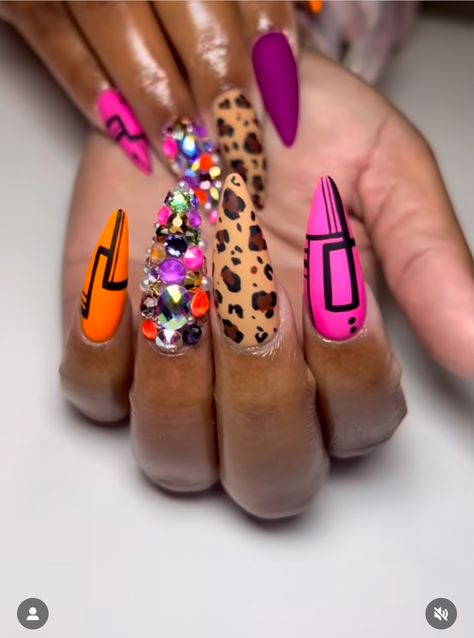 Coffin And Stiletto Nails Mixed, Nail Planner, Fierce Nails, Rainbow Nail Art Designs, Nail Glam, Rainbow Nail Art, Abstract Nails, Graphic Shapes, 2024 Nails