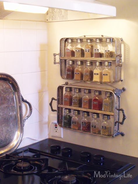 Silver Casserole Holder Ideas, Silver Casserole Holder Repurpose, Kitchen Spice Storage, Organiser Cucina, Silver Platters, Mod Vintage, Spice Storage, Diy Kitchen Storage, Kitchen Spices