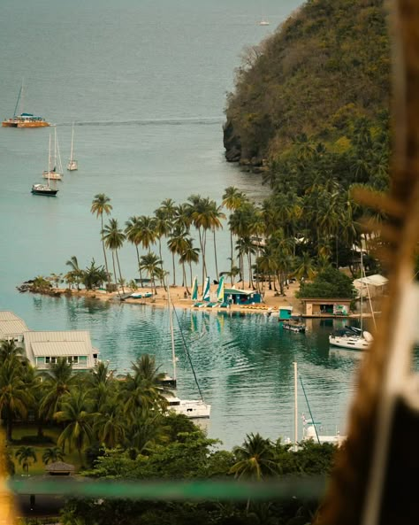 #MarigotBay is a secluded natural harbor, known for its calm waters and lush surroundings. With a vibrant marina, pristine beach, and nearby hiking trails, it’s a must-visit destination for anyone exploring #SaintLucia.  📸: @jt_philippe on IG   #TravelSaintLucia #LetHerInspireYou #Caribbean #Travel Saint Barts Aesthetic, Saint Lucia Aesthetic, St Lucia Aesthetic, Lucia Aesthetic, St Martin Caribbean, Summer Calvin, Robin Schulz, Simple Plan, Sean Paul