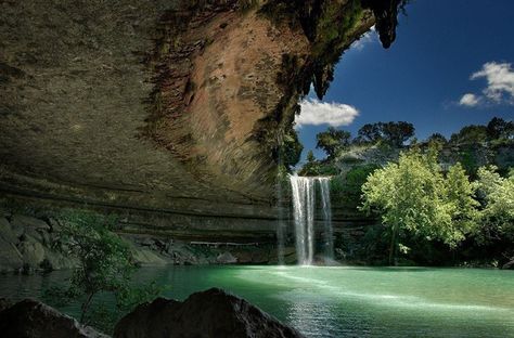 11 hidden gems in the hill country. Shhh, don't tell the rest of the world about these hidden gems in the Texas Hill Country. Hamilton Pool Preserve, Hamilton Pool, Texas Places, Texas Vacations, Best Vacation Spots, Texas Travel, Swimming Holes, Road Trip Fun, Texas Hill Country