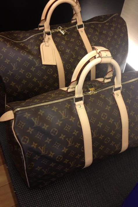 One day I'll have the whole set Lv Duffle Bag Outfit, Lv Duffel Bag, Louis Vuitton Duffle Bag Travel, Louis Vuitton Duffle Bag Aesthetic, Big Louis Vuitton Bag, Louis Vuitton Big Bag, Lv Duffle Bag, Lv Travel Bag, Louis Vuitton Duffel Bag