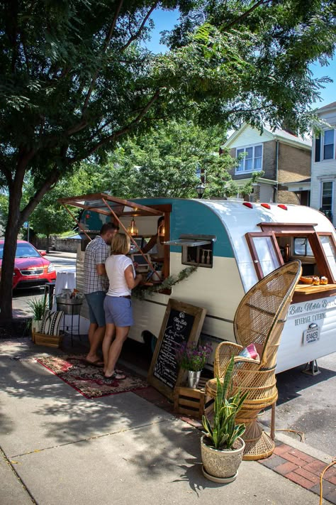 Cocktail Caravan Mobile Bar, Vintage Camper Coffee Shop, Coffee Trailer Wrap Ideas, Coffee Tent Ideas, Coffee Rv Business, Camper Turned Coffee Shop, Coffee Shop Camper, Vw Coffee Van, Vintage Coffee Truck