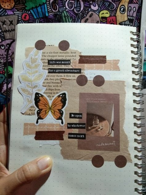 Journal idea, Journal Spread, Scrapbook Aesthetic Journal Ideas Vintage Simple, Aesthetic Journal Collage, Collage Ideas Journal, Aesthetic Journal Spreads, Scrap Journal Ideas Aesthetic, Aesthetic Brown Journal, Brown Journal Ideas, Scrapbook Spread Ideas, Journal Ideas Collage