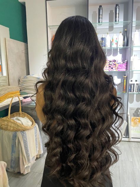 Long Hair Mermaid Waves, Long Black Curled Hair, Long Hair Crimped, Mermaid Curls Long Hair, Very Wavy Hair, Loose Curled Hair, Long Mermaid Hair, Mermaid Waves Hair, Long Hair Curled