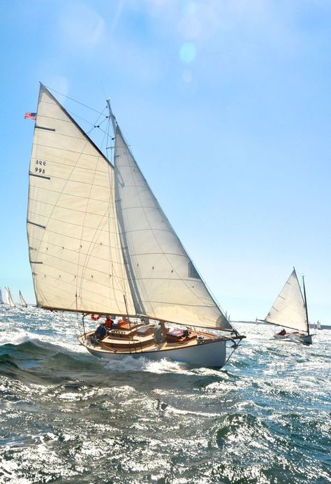 Sailboat Photography, Sailboat Racing, Marine Landscape, Sailing Regatta, Working Boat, Sailing Art, Classic Yachts, Maldives Island, Sailing Adventures