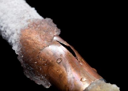 Frozen Pipes, Frozen Water, Home Maintenance Checklist, Pipe Insulation, Maintenance Checklist, Pipe Repair, Plumbing Problems, Plumbing Pipes, Commercial Buildings