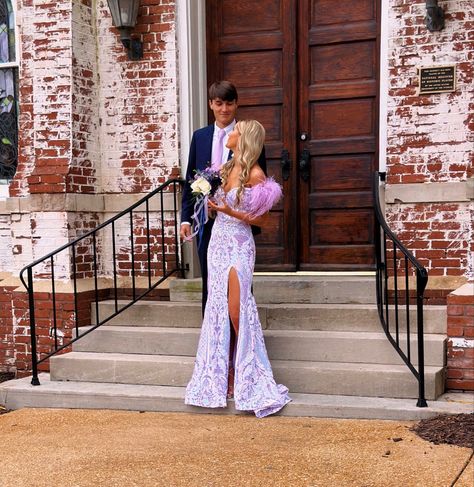 Prom Photography Poses, Dance Pics, Couple Inspo, Prom Dress Inspo, Prom Photography, Prom Poses, Prom 2024, Inspo Pics, Prom Photos