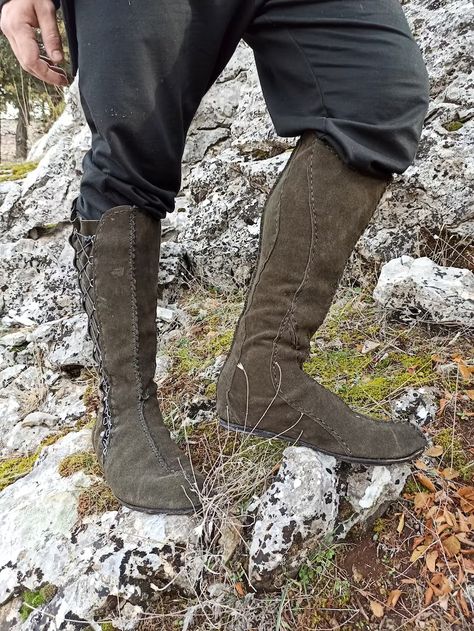 Legolas Boots Lord of the Rings Cosplay Elf Boots Christmas - Etsy.de Elven Boots, Lord Of The Rings Cosplay, Cosplay Elf, Elf Boots, Elf Cosplay, Elf Shoes, Cosplay Inspo, Body Pose Drawing, Body Poses