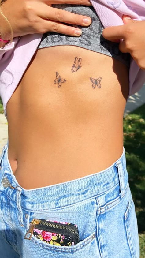 Tattoo On Rib Cage For Women, Cute Ribcage Tattoos For Women, Rib Tattoos For Women Butterflies, Small Spontaneous Tattoos, Butterfly Rip Tattoo, Butterfly Tattoo On Rib Cage, Rib Cage Butterfly Tattoo, Rip Cage Tattoo, Rip Cage Tattoo Women