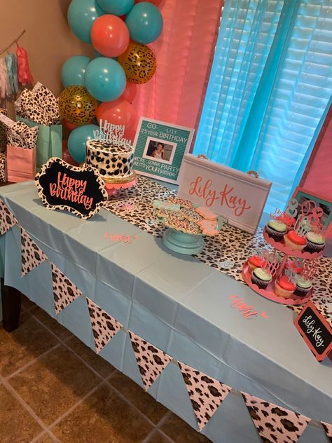 Cow Print And Teal Party, Teal Cowgirl Birthday Party, Cow Print And Teal Birthday Party, Cowgirl 13th Birthday Party, 13th Birthday Party Ideas For Girls, Leopard Birthday Parties, Cow Birthday Cake, Cow Print Birthday, Sweet 13