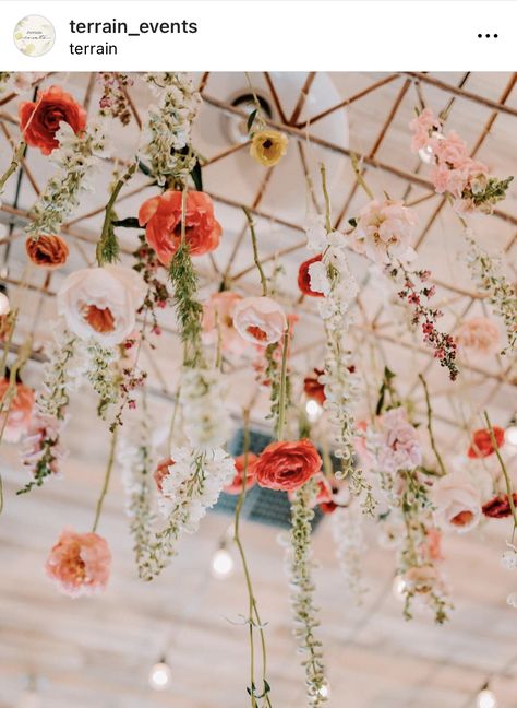 Wedding Flowers From Ceiling, Upside Down Balloons Ceiling, Hanging Florals Wedding, Flowers Hanging From Ceiling, Wedding Tent Draping, Wedding Flower Arrangements Church, Weding Decoration, Floral Chandelier Wedding, Reception Ceiling