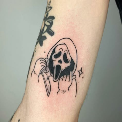 Small Ghostface Tattoo, Small Ghost Tattoo, Ghost Tattoo Ideas, Ghostface Tattoo, Scream Tattoo, Hollow Eyes, Horror Movie Tattoos, Minimal Tattoo Design, Movie Tattoos