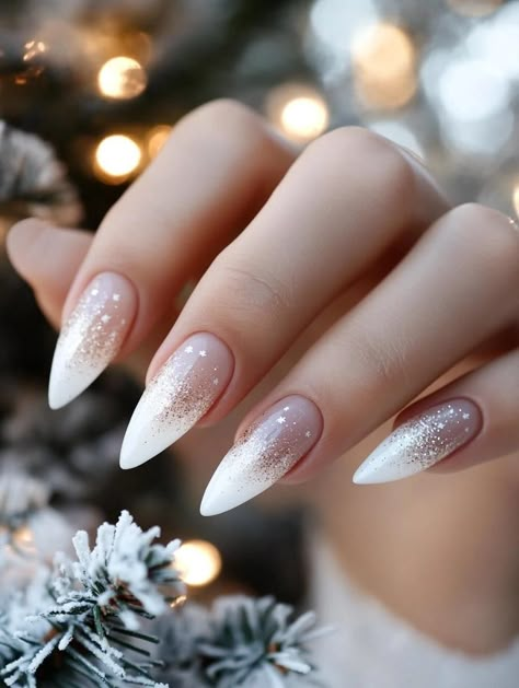 French With Christmas Design Nails, Christmas French Nails Almond, Nails Ideas Holiday, Neutral Xmas Nails, Christmas Nail Designs Acrylic Almond, Christmas Nails Designs Holiday, Winter Nails With Charms, Simple Elegant Christmas Nails, Sophisticated Christmas Nails