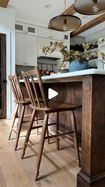 JESSICA KIMBALL on Instagram: "My counter stools are officially back in stock. So comment SHOP for the link to be sent to your DMs.  I just love the shape and color of these. A high end look for a fraction of the cost.  Make sure you are following @sosimplyjessica so the 🔗 does not get blocked.  #targethome #targetstyle #targetfinds #modernvintagehome #autumn #falldecor" Antique Bar Stools Kitchen Island, Barstool Ideas, Kitchen With Dark Cabinets, Wood Barstools, Stool Ideas, Oak Bar Stools, Bar Stools Kitchen Island, Vintage Bar Stools, Antique Bar