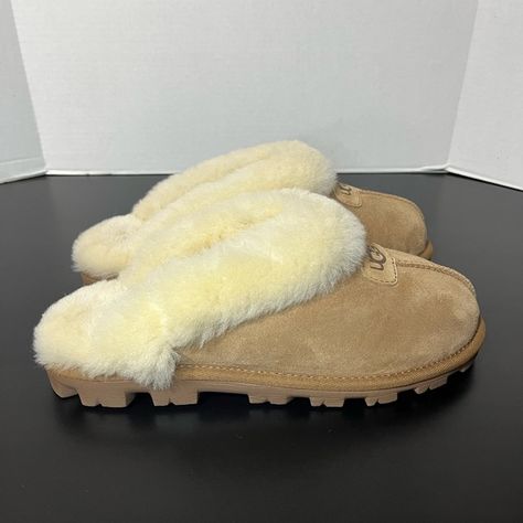 Women’s UGG coquette slipper Coquette Slippers Outfit, Ugg Coquette Slippers Outfit, Gray Uggs, Coquette Slippers, Ugg Coquette Slippers, Grey Uggs, Slippers Ugg, Slippers Outfit, Ugg Coquette