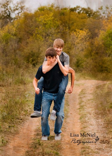 brothers posing Brother Poses, Sibling Photography Poses, Brother Pictures, Sibling Photo Shoots, Brothers Photography, Brother Photos, Sibling Pictures, Boy Photo Shoot, Highland Village