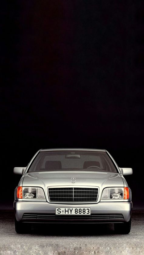 Mercedes W140, Ford Trucks F150, Classic Mercedes, Benz S Class, Super Luxury Cars, Car Brand, Mercedes Amg, Ford Trucks, Iphone Wallpapers