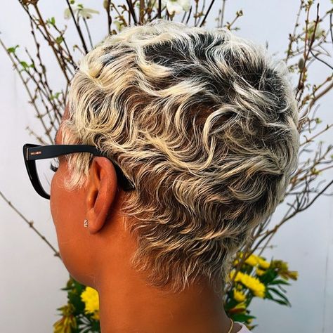 @hairhype_ perfect platinum pixie 6 weeks post up, the new growth I love 😍 www.hercutz.com book the look #pixiecut #mobhair #thecutlife… | Instagram Finger Waves Short Hair, Short Blonde Pixie, Platinum Pixie, Finger Wave Hair, Natural Hair Cuts, Short Hair Images, Natural Hair Short Cuts, Hair Specialist, Short Hair Pixie Cuts