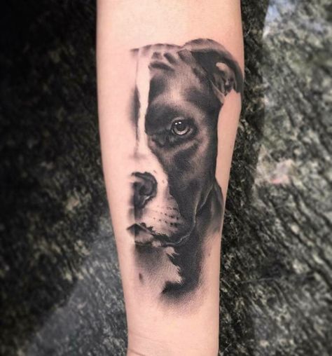 Tattoo Perro, Arm Tattoo Men, Dog Portrait Tattoo, Pitbull Tattoo, Dog Memorial Tattoos, Bull Tattoos, Geniale Tattoos, Original Tattoos, Black And White Dog