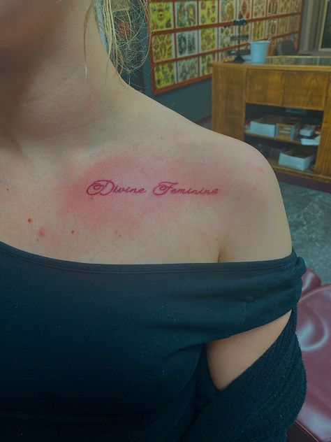 Collarbone Red Tattoo, Collar Bone Tattoo Red Ink, Love Yours Tattoo Red Ink, Red Collarbone Tattoo, Red Collar Bone Tattoo, Collar Bone Tattoos, Collar Tattoo, First Tattoo Ideas, Collarbone Tattoo