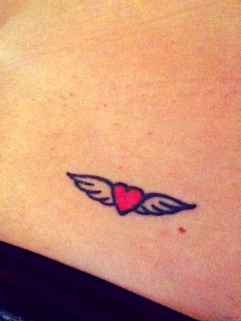 Heart & angel wings Heart Wings Tattoo, Heart Tattoos With Names, Heart With Wings Tattoo, Tattoos 2024, Angel Wings Heart, Tramp Stamp, Angel Heart, Heart With Wings, Wings Tattoo