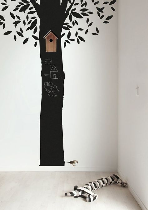 30 Fun Chalkboard Paint Ideas for Kids Room Colored Chalkboard Paint, Mommo Design, Tattoo Tree, Kids Deco, Ideas Hogar, Wall Tattoo, Chalkboard Paint, Kids Interior, Baby Bedroom