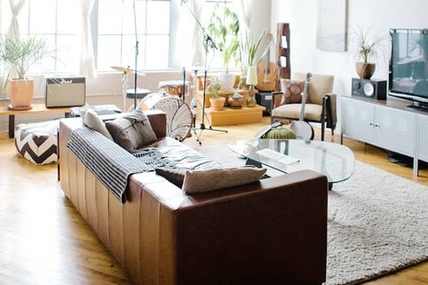 Floating Furniture, Area Rug Placement, Small Room Sofa, Brown Sofa Living Room, Furniture Placement Living Room, Rug Placement, Sofa Chairs, Furniture Placement, Small Sofa