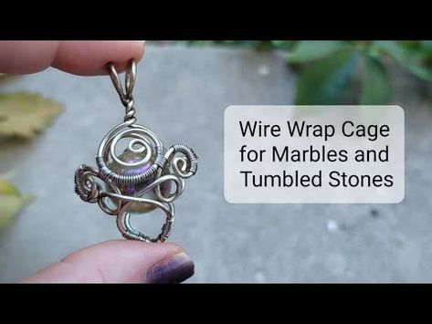 Wrapping Crystals, Jewel School, Diy Wire Wrapping, Wire Jewelery, Creation Station, Wire Wrapped Jewelry Tutorials, Wire Wrapping Jewelry, Wire Pendants, Wire Jewelry Tutorial