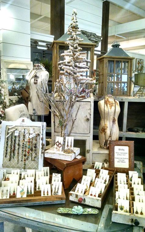 My trunk show setup at Harrison House Market in Springfield, MO Diy Jewelry Hanger, Jewerly Display, Jewelry Holder Wall, Vintage Booth Display, Jewelry Booth, Window Display Retail, Jewerly Displays, Craft Fairs Booth, Visual Merchandising Displays