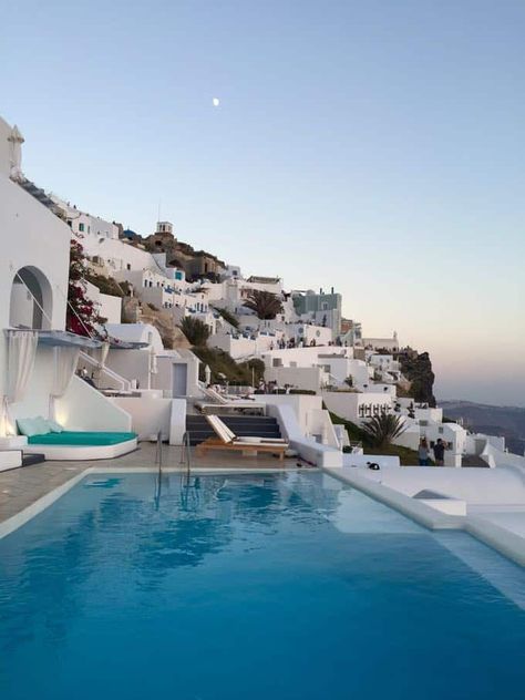 Honeymooning in Greece? Be sure to check these top 10 things to do on your honeymoon in Greece off your list. Honeymoon In Greece, Top Honeymoon Destinations, Greece Honeymoon, Honeymoon Inspiration, Honeymoon Vacations, Honeymoon Destination Ideas, Honeymoon Locations, Romantic Honeymoon Destinations, Best Honeymoon Destinations