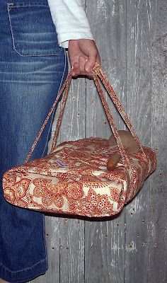 Casserole Carrier Pattern, Cary Bag, Casserole Dish Carrier, Casserole Carriers, Insulated Casserole Carrier, Carrier Pattern, Casserole Carrier, Sewing Machine Quilting, Diy Sewing Gifts