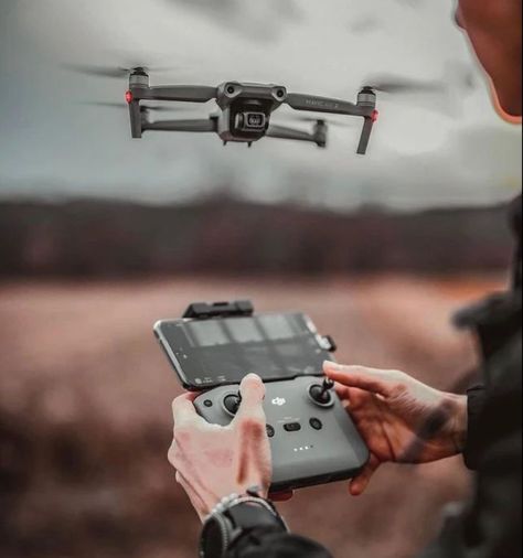 Drone Videography, Dji Mavic Air 2, Mavic Air 2, Drone Business, Tech Essentials, Broken Screen Wallpaper, Photo Maker, Drone Images, Dji Drone