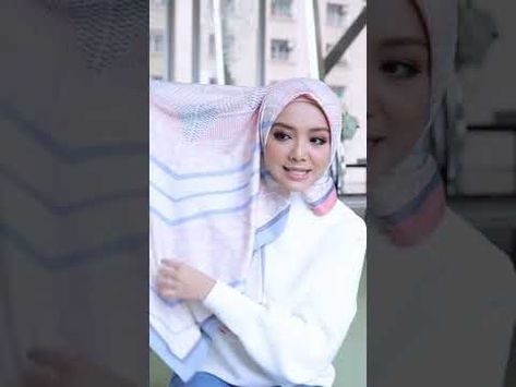 Tutorial Bawal Style, Bawal Style, Bawal Tutorial, Mira Filzah, Simple Hijab, Hijab Cartoon, Hijab Styles, Teen Life Hacks, Hijab Scarf