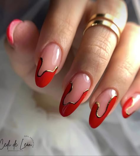 Red French Tip Nail Designs, Perfect Almond Shape, Almond Shape Fall Nails, Red French Tip Nails, French Tip Nail Ideas, Neutral Nail Art Designs, Classic Red Nails, Tip Nail Ideas, Almond Shaped Nails Designs