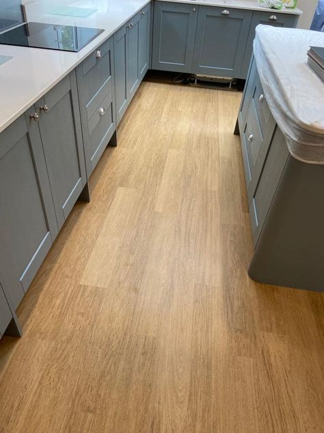 Karndean Knight Tile Luxury vinyl tile colour KP151 Natural Studio Oak Karndean Knight Tile, English Characters, Luxury Vinyl Tile, Vinyl Tile, Color Tile, Living Room Inspo, Luxury Vinyl, Room Inspo, Flooring