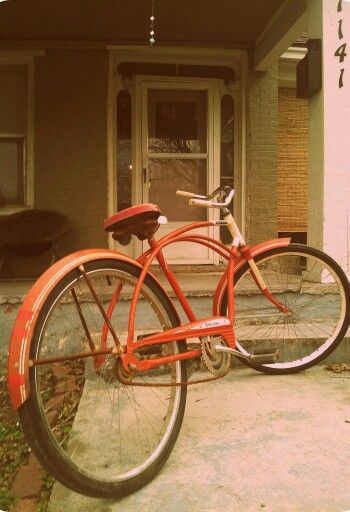 My old Firestone bicycle! Bike Aesthetic Vintage, 70s Bicycle, Laura Core, Old Fashioned Bike, Bicycle Aesthetic, Old Fashioned Bicycle, Slasher Summer, Digital City, Small Motorcycles