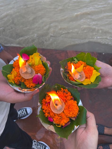 Haridwar Snap, Rishikesh Snap, Haridwar Photo, Varanasi Photography Beautiful, Travel Poses, 22nd Birthday Cakes, Aesthetic Status, Joker Iphone Wallpaper, Travel Pose