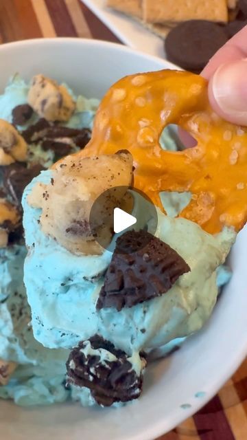 Luke Brown on Instagram: "Cookie Monster Dip is an easy dessert recipe perfect for all of the Halloween parties! 🍪🎃👻

INGREDIENTS
8 oz cream cheese 
1 cup powdered sugar 
8 oz cool whip
1 tsp vanilla extract 
Blue food coloring 
15 Oreos 
8 oz (1/2 pack) of edible cookie dough 
Hot fudge (cold) 

INSTRUCTIONS 
In a bowl, mix together softened cream cheese, powdered sugar, vanilla extract, and cool whip. 

Add a little bit of blue food coloring and stir. Add more food coloring until you reach the desired blue color. You can also skip the food coloring if you don’t want it to be blue. 

Chop about 15 Oreos into small pieces and add that to the bowl. Cut cookie dough into small pieces and add them to the bowl. Stir until everything is well combined. 

Drizzle a little bit of the cold hot f Monster Dip, Luke Brown, Cheese Dips, Easy Dessert Recipe, Instagram Recipes, Sweet Dips, Cream Cheese Dips, Blue Food Coloring, Edible Cookie Dough