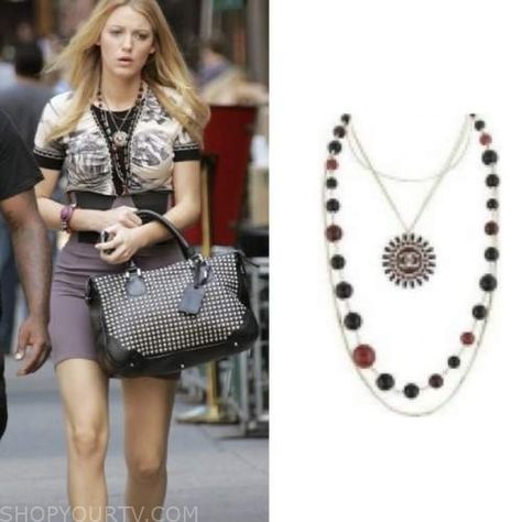 Gossip Girl: Season 3 Episode 5 Serena's layered beaded necklace Check more at https://www.shopyourtv.com/gossip-girl-season-3-episode-5-serenas-layered-beaded-necklace/ Gossip Girl Jewelry, Layered Beaded Necklace, Old Summer, Layered Beaded Necklaces, Serena Van, Gossip Girl Fashion, Girl Jewelry, Summer Necklace, Episode 5