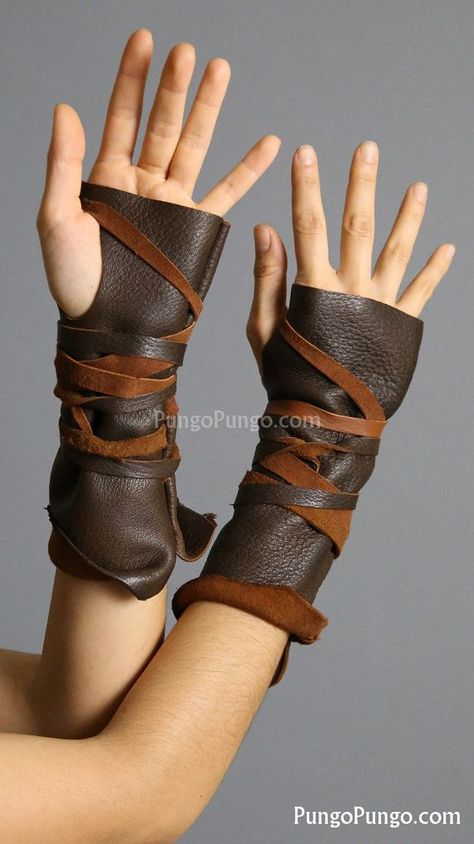 25+ best ideas about Hand gloves on Pinterest | Dinosaur costumes ... Wonder Woman Halloween Costume, Fingerless Leather Gloves, Mode Steampunk, Gloves Long, Burning Man Costume, Role Play Costume, Wonder Woman Cosplay, Wonder Woman Costume, Hand Gloves