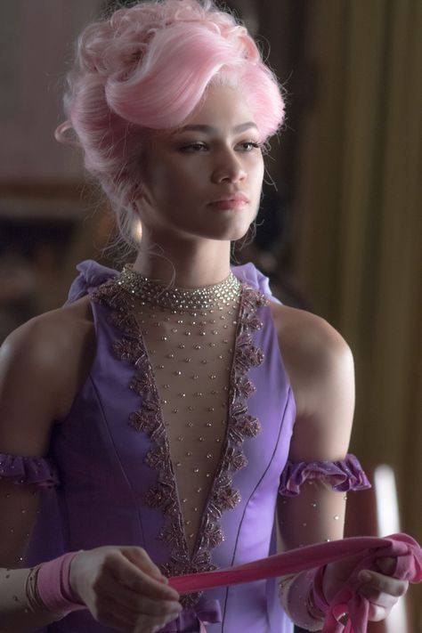 Zendaya as Anne Wheeler in ‘The Greatest Showman’ Zendaya Outfits, Zendaya Style, The Greatest Showman, Zendaya Coleman, Musical Movies, Halloween Dress, Great Movies, Looks Style, Celebrity Pictures