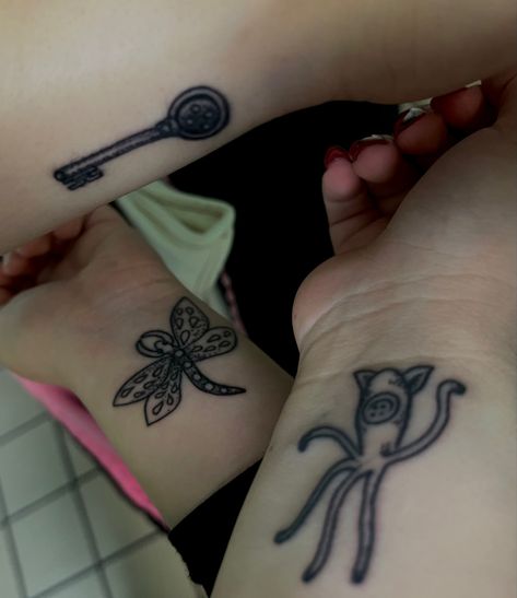 2 Piece Tattoo, Coraline Looking Stone Tattoo, Coraline Bug Tattoo, Coraline Flowers Tattoo, Coraline Octopus Doll Tattoo, Coraline Themed Tattoo, Easy Disney Tattoos, Coraline Squid Tattoo, Colored Small Tattoos