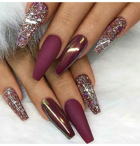 Pretty Sparkly Nails, New Years Nails Coffin, Burgundy Nail Designs, Posh Nails, Purple Nail, Fall Acrylic Nails, Burgundy Nails, Coffin Nails Long, Nail Swag